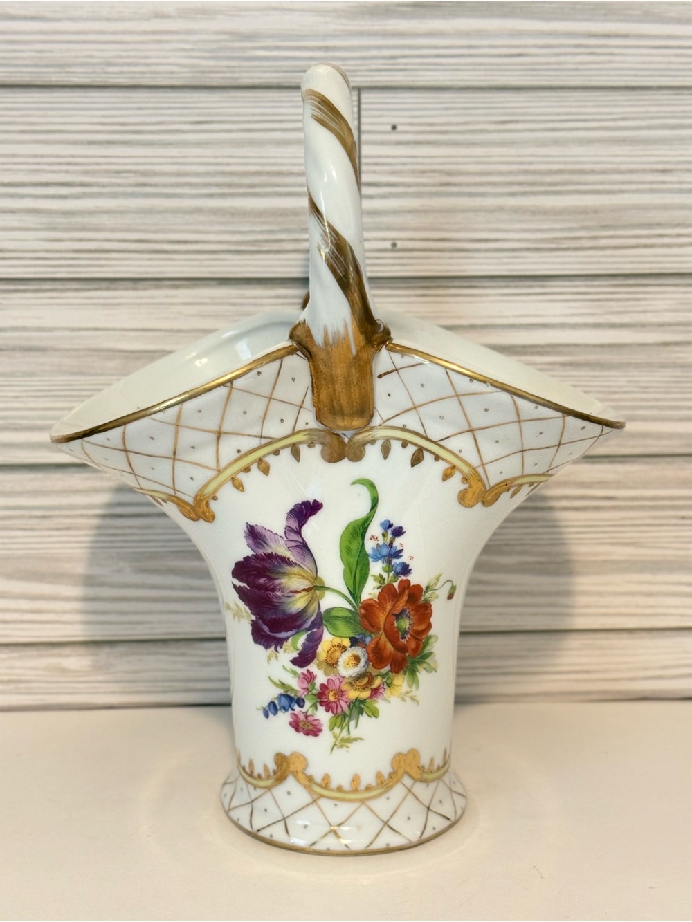 Vtg Toyo Heirloom Porcelain Basket Vase Hand Painted Floral Gold Gilt Lattice